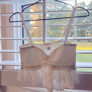 Wilfred La boheme Aritzia white crop top size small